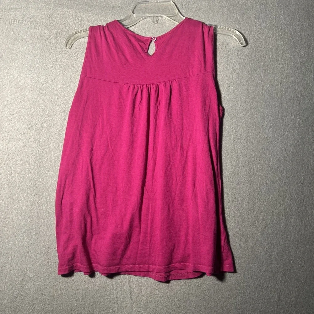 New York & Company Women's Pink Crochet‎ Neck Sleeveless Keyhole Back Top Size S